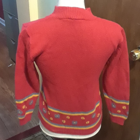 Red Pooh Sweater, size 10/12 - Picture 3 of 3